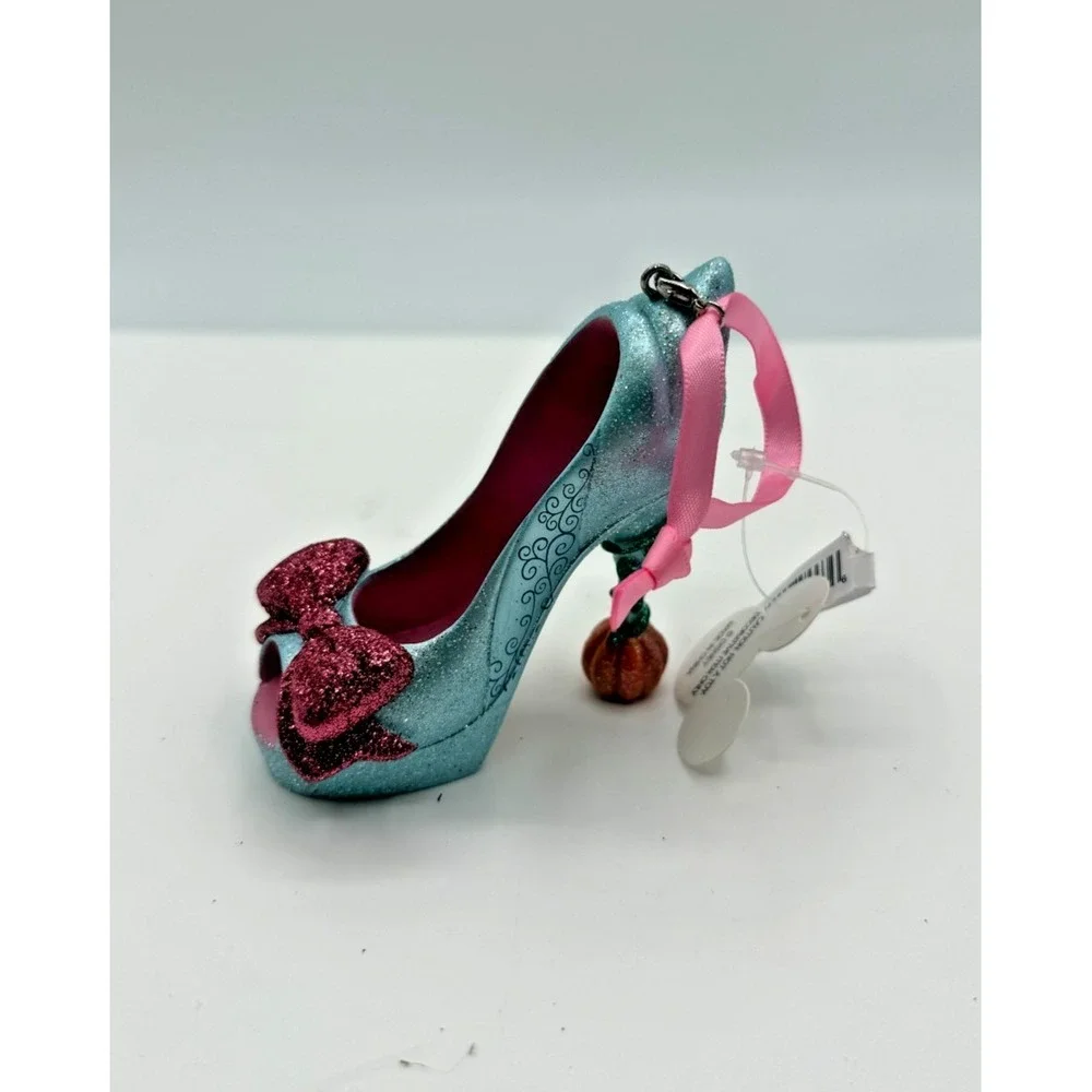 Disney Parks Cinderella Fairy Godmother Ornament‎ Runway Glass Slipper Retired